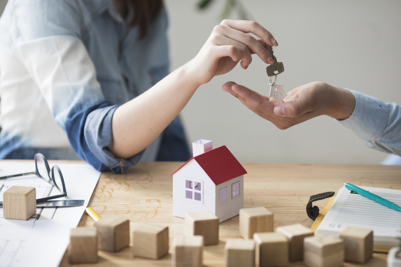 Attachment How Can You Use a HELOC to Pay Off High-Interest Debt - Borrowise.jpg
